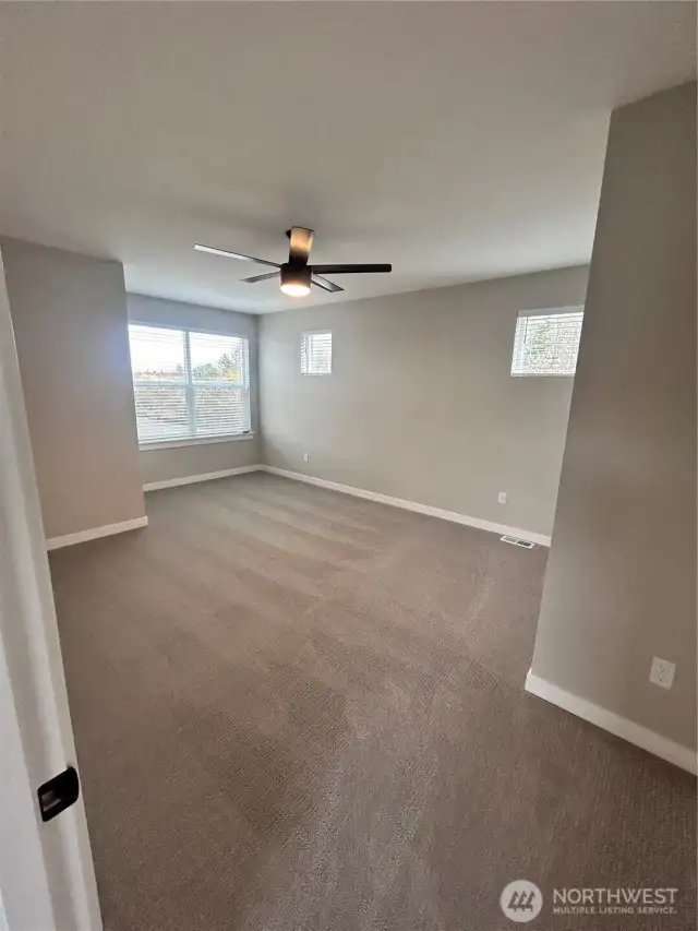 2nd guest room is expansive! *previous build