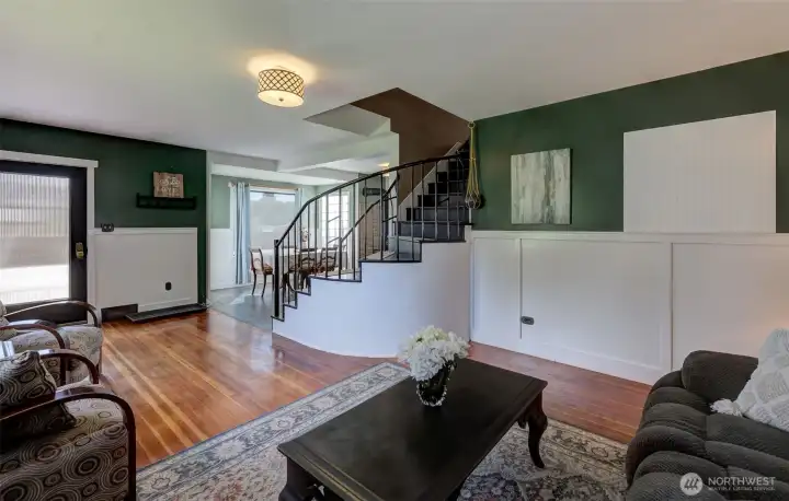 Living Rm. view of front door