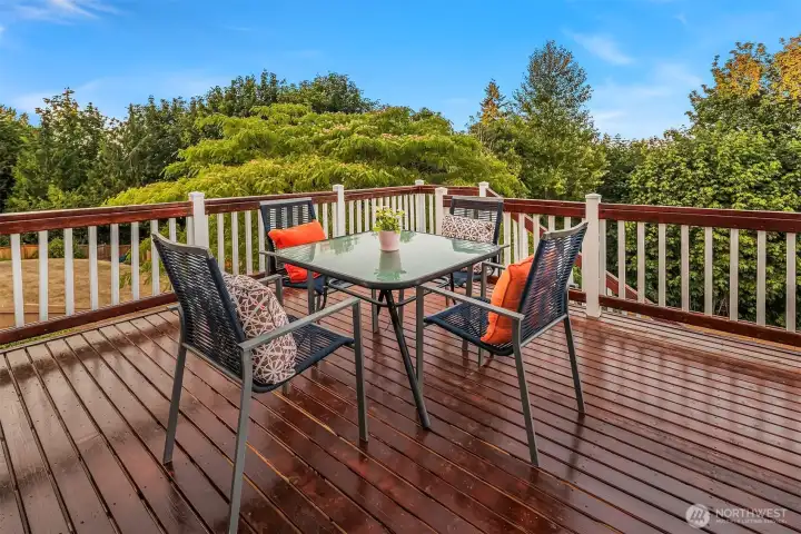 Deck off kitchen.