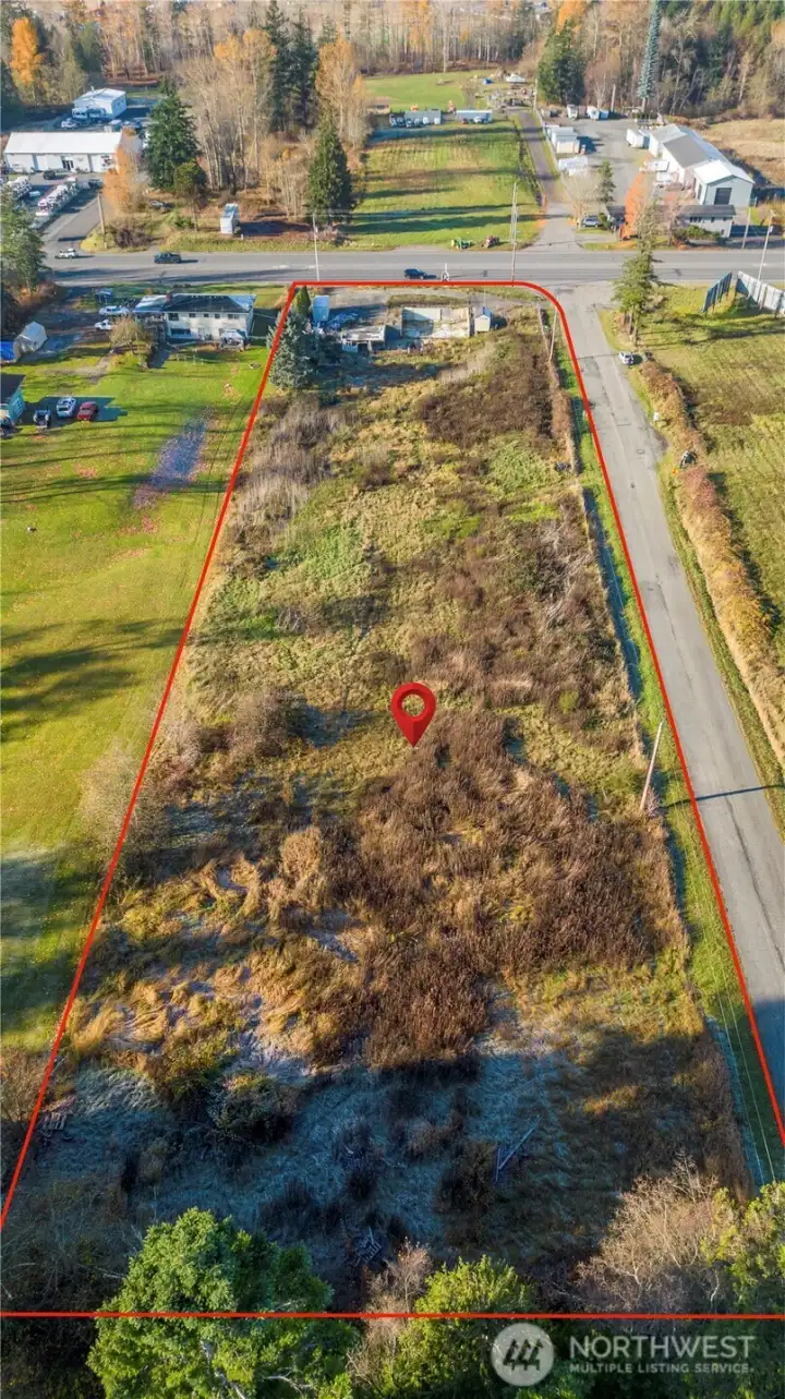 Level, Corner lot, Development