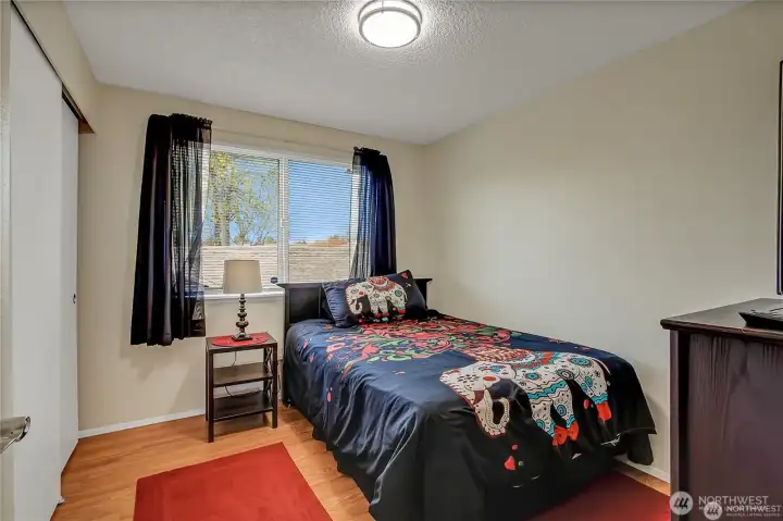 bed 1