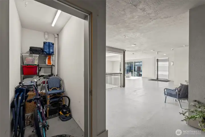 Did not have enough storage inside? No worries. Convenient storage unit located next to your home