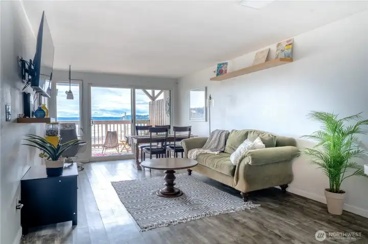 Open floorplan living
