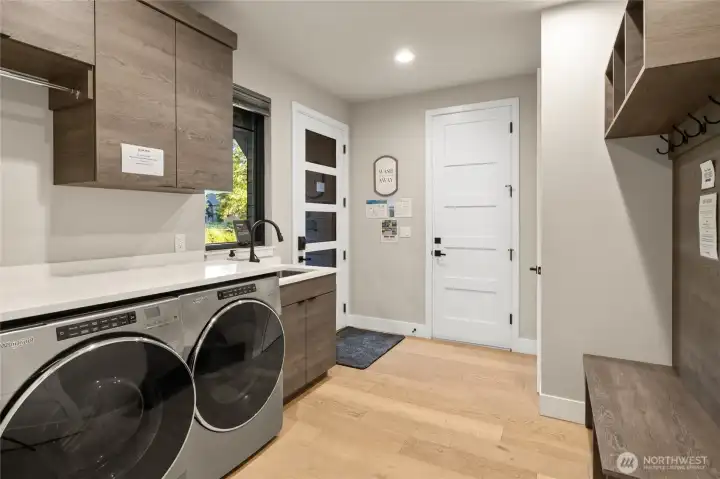 Oversized laundry/mud room