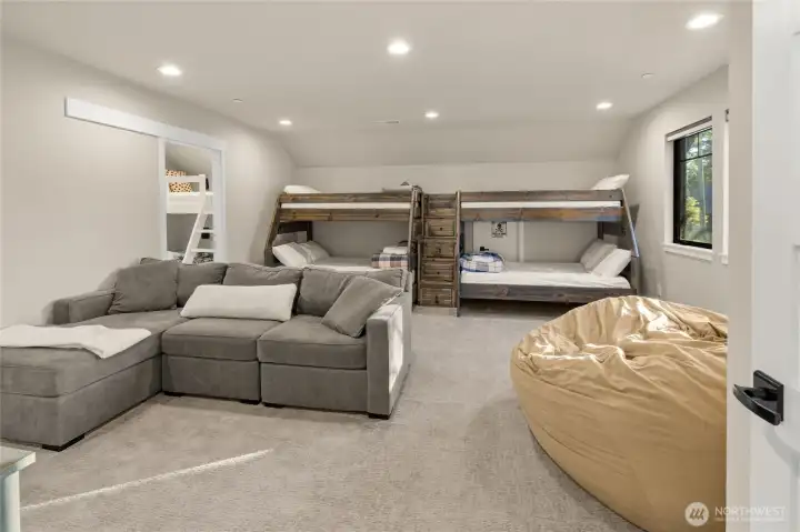 Bonus room