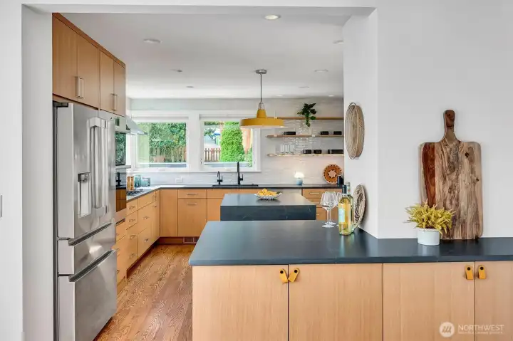 Abundant Natural Light & Backyard Views Abundant Natural Light & Backyard Views