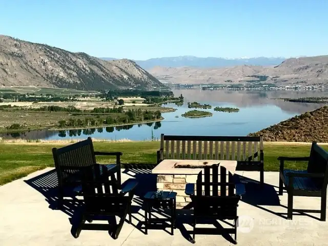 View From Gamble Sands! Property is across the Columbia River on top left before mountain
