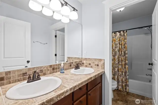 Full bathroom, upper