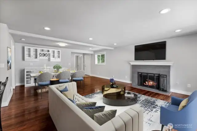 Vertually staged living and dining area