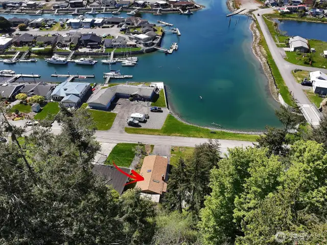 Looking at the top of the property, down. See how close the boat launch is!