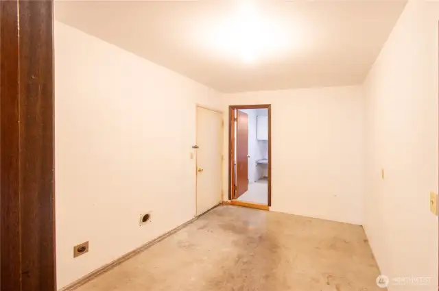 Laundry, utility & storage room, the door leads to garage.