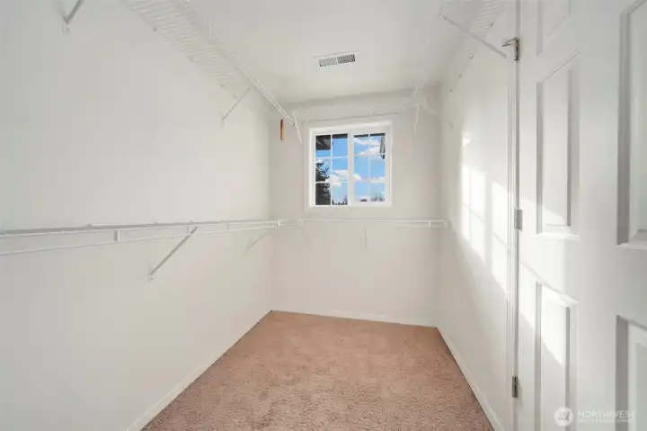 Owner's Suite Bedroom - Walk-in Closet