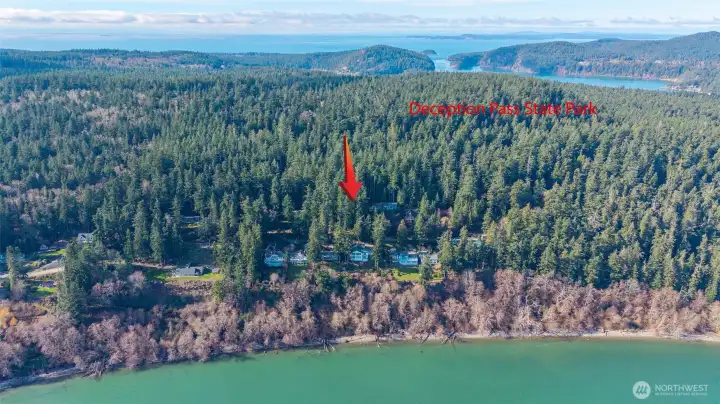 Situated between Skagit Bay and Deception Pass State Park, let the adventures begin!