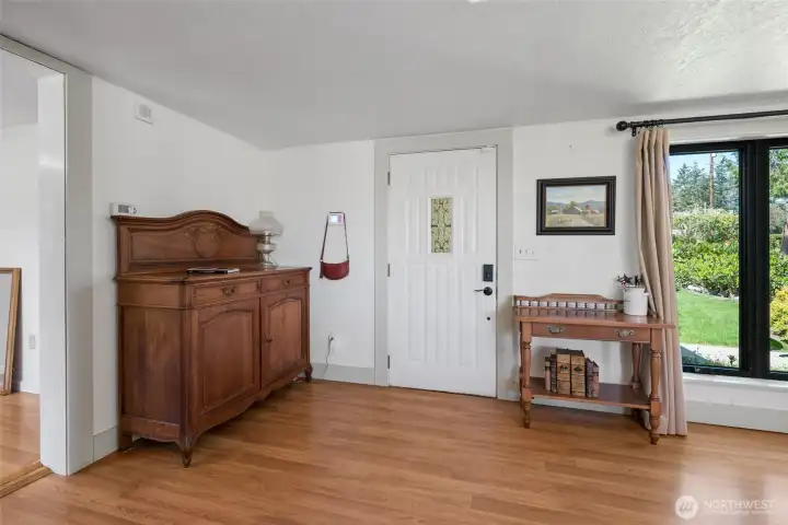 Front entryway, enjoy the views from every room!