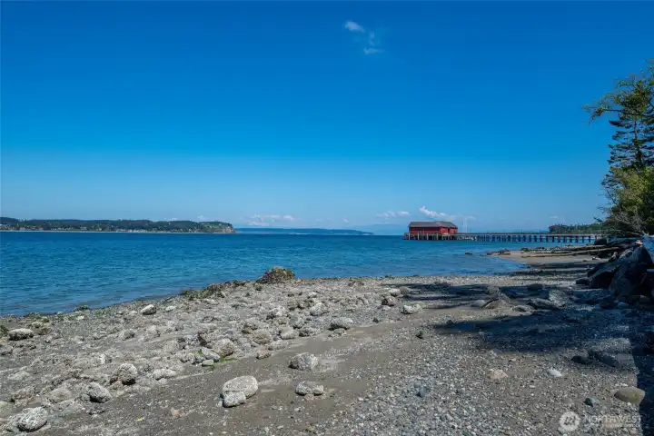 The path to this beautiful beach is just across the road, at the town park