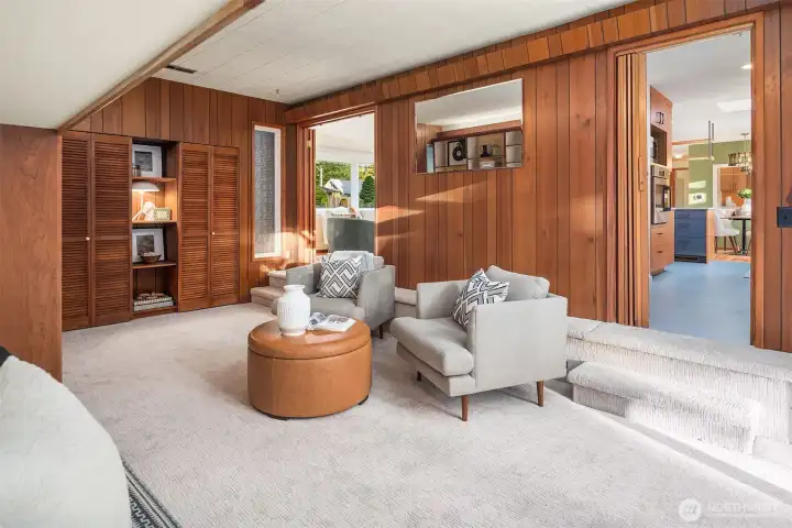 Cool and restful sunken bonus room. Cool and restful sunken bonus room.