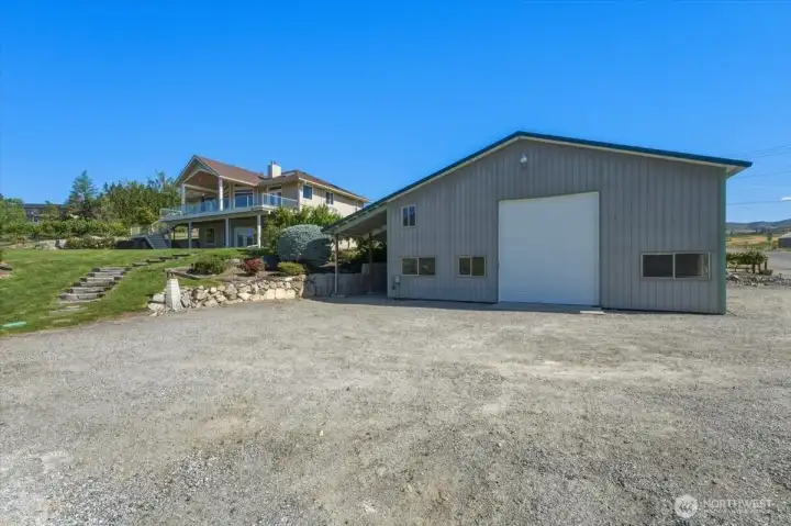 Beautifully maintained .54-acre property offering privacy, functionality, and year-round Lake Chelan enjoyment. Beautifully maintained .54-acre property offering privacy, functionality, and year-round Lake Chelan enjoyment.