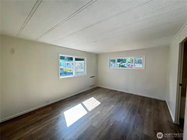 Primary Bedroom with walk in closet and private bathroom. Primary Bedroom with walk in closet and private bathroom.