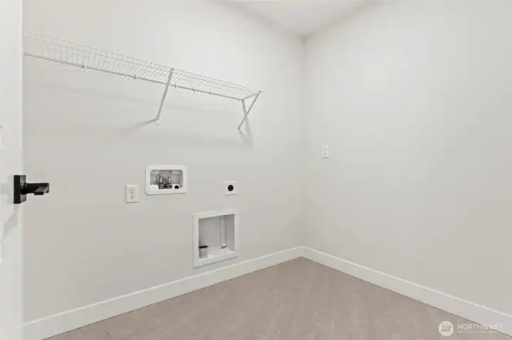 Photos of Similar Floor Plan, Colors, Specs & Upgrades May Vary