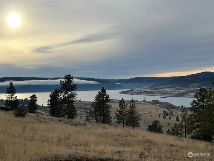 The VIEW at Deer Meadows on Lake Roosevelt