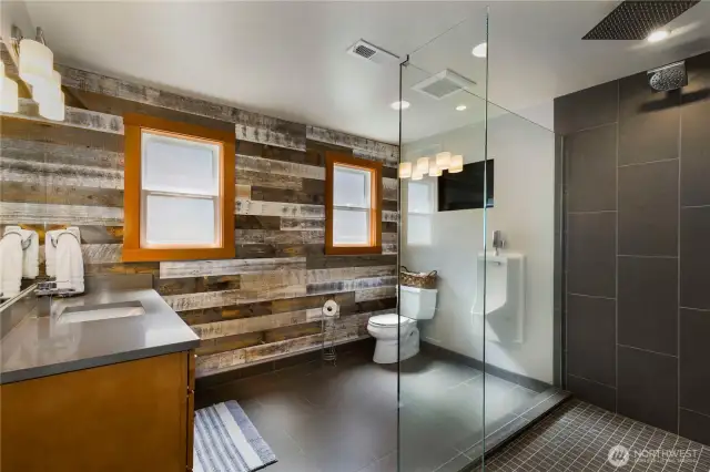 Main floor bath