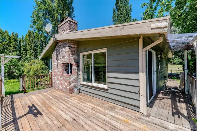 Wrap around porch
