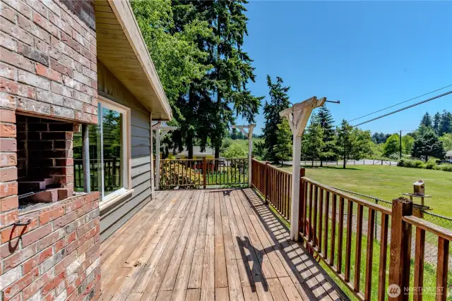 Wrap around porch