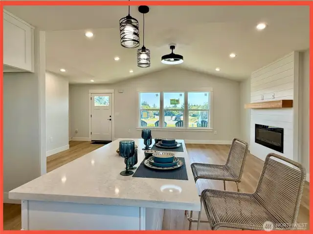 Island/breakfast bar for 2