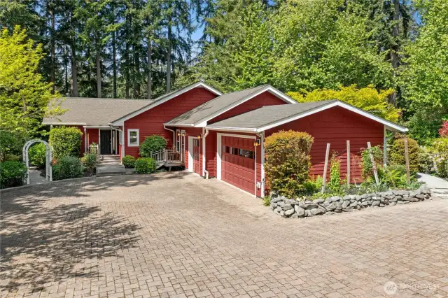 The home was re-sided and painted in 2019.