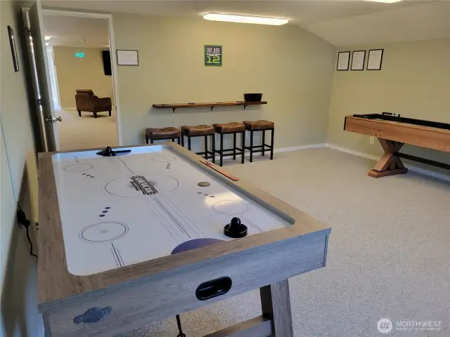 Air Hockey