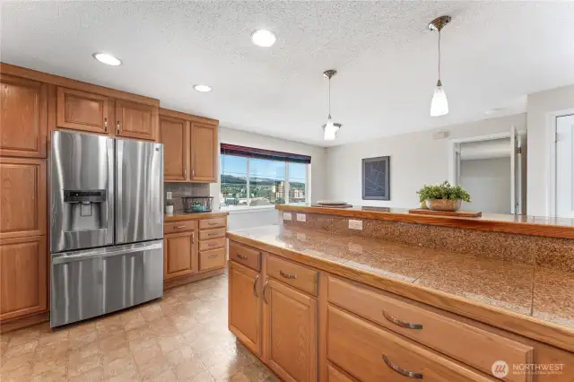 Lots of Cabinets