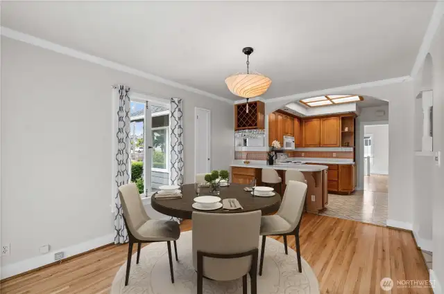 Kitchen flows into the dining room