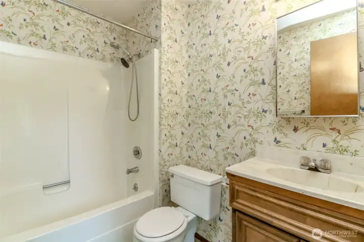 Full bathroom off 2nd kitchen rec room/studio