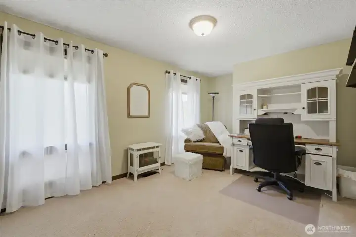 Upstairs 3rd bedroom / office