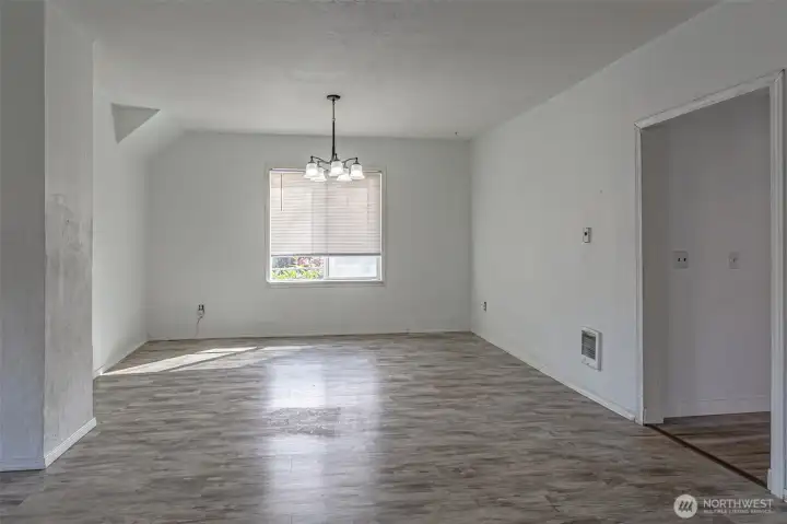 great room dining area
