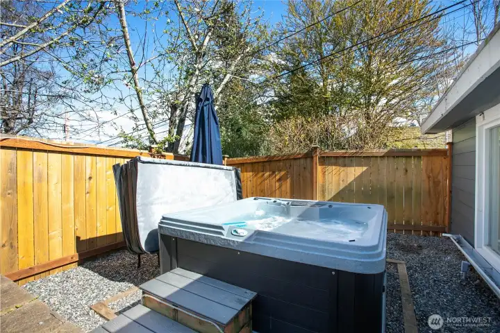 Hot tub off Unit B.