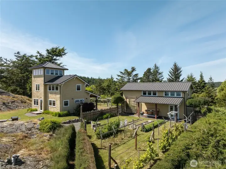 Exquisitely built, coastal craftsman, designed and built for an addition, nestled above the surrounding property on a rocky knoll amongst a garden, orchard and studio. Exquisitely built, coastal craftsman, designed and built for an addition, nestled above the surrounding property on a rocky knoll amongst a garden, orchard and studio.