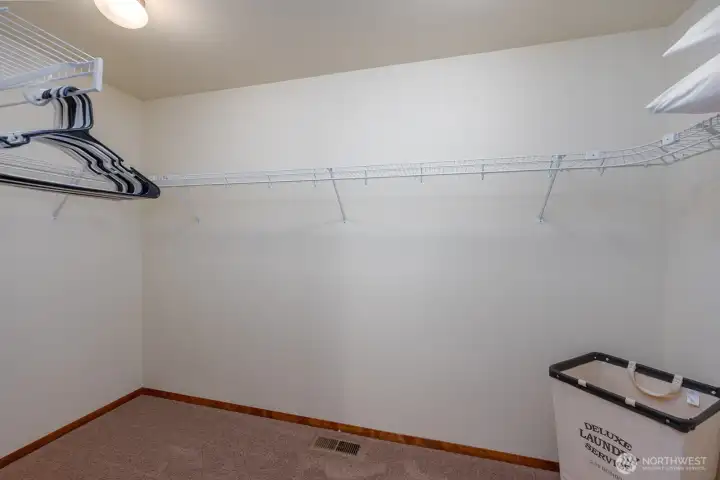 Main level guest suite bedroom