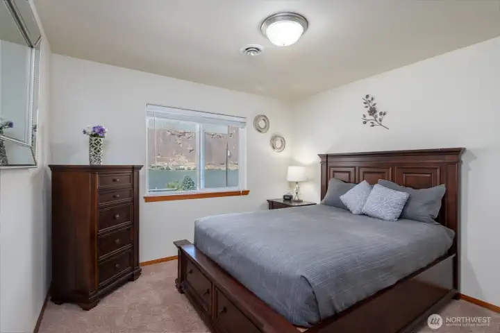 Lower level guest bedroom...great view of the lake!