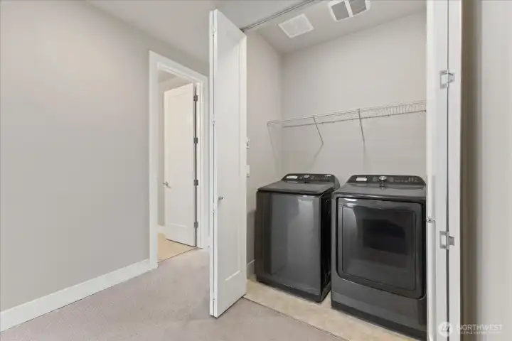 Washer and Dryer Convey Washer and Dryer Convey