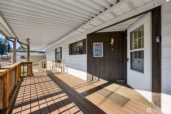 Super spacious deck!