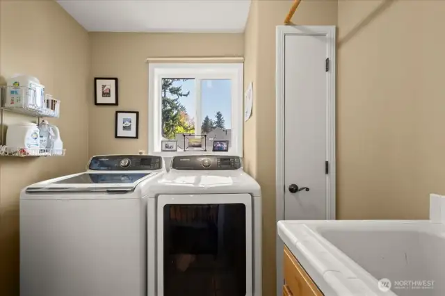 2nd Floor Laundry