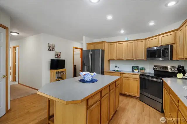 Sooo much counter space!