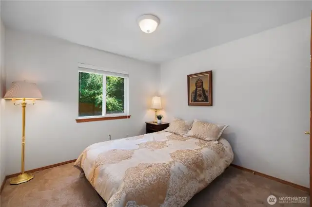 3rd bedroom in back with it's own walk-in closet