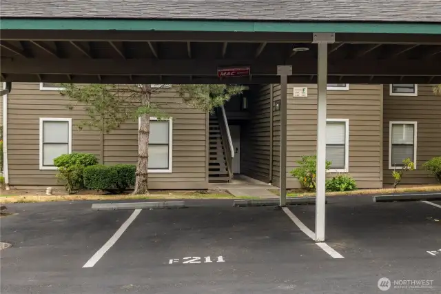 Parking space F211.