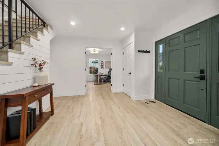 This entry is so inviting