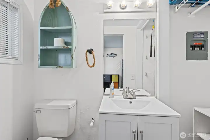 Largemouth Bass - bathroom