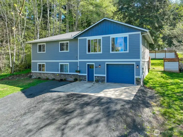 5 Bedroom, 2.75 Baths, 2736 SQ FT   -   Come tour this home today in McCleary, WA