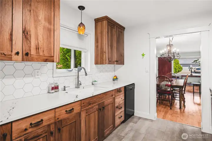 Newer Kitchen with Custom Hickory Cabinetry & Quartz Countertops