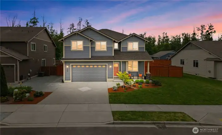 5-bedroom home for sale in Stanwood WA with large backyard, bonus room, creek trail access and central A/C 5-bedroom home for sale in Stanwood WA with large backyard, bonus room, creek trail access and central A/C